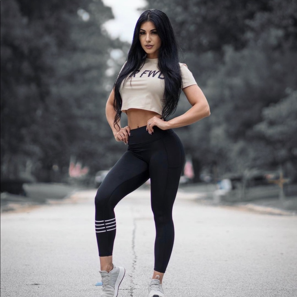 Ever forward Performance tee